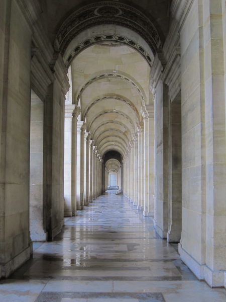 Arcades-du-Louvre-MonsieurMada.me_
